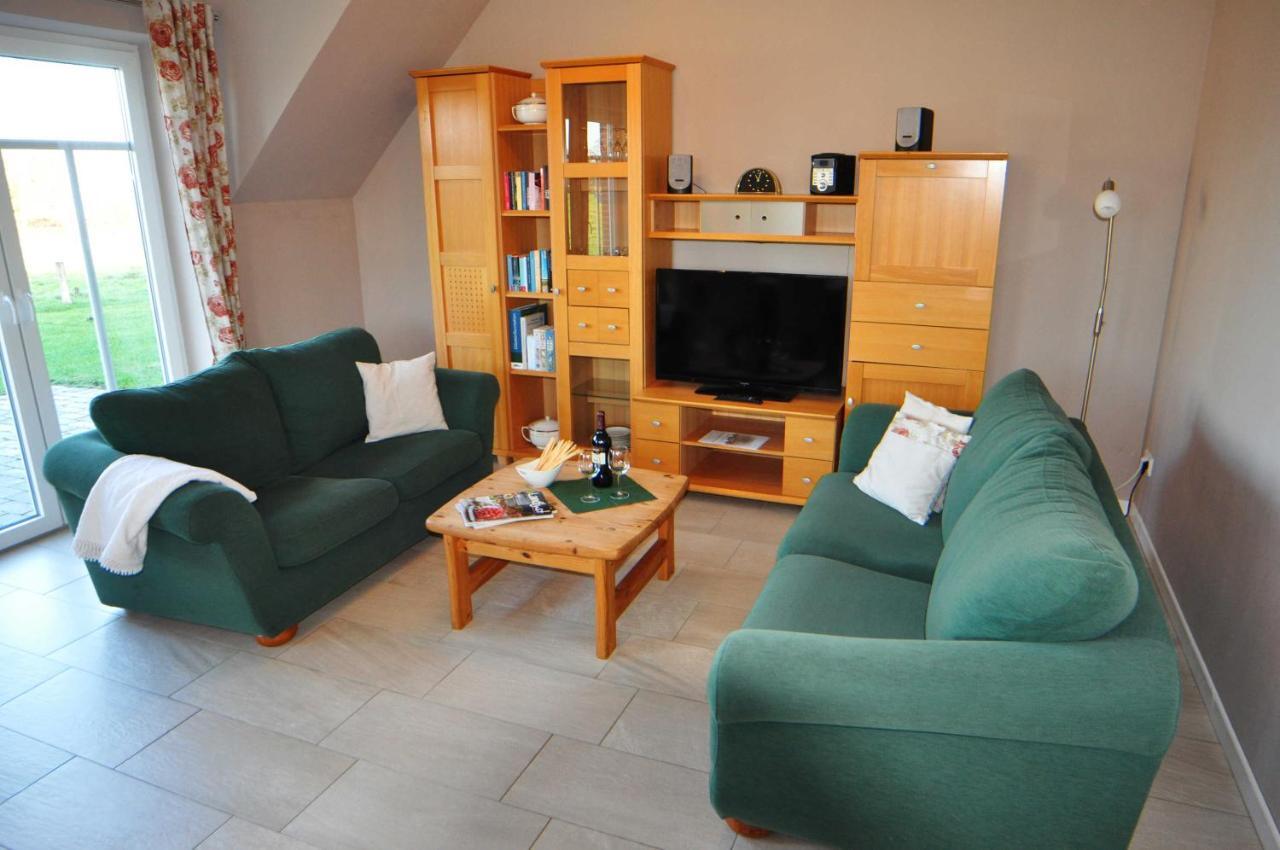 Ferienhaus Adamla, 65319 Moormerland Екстериор снимка