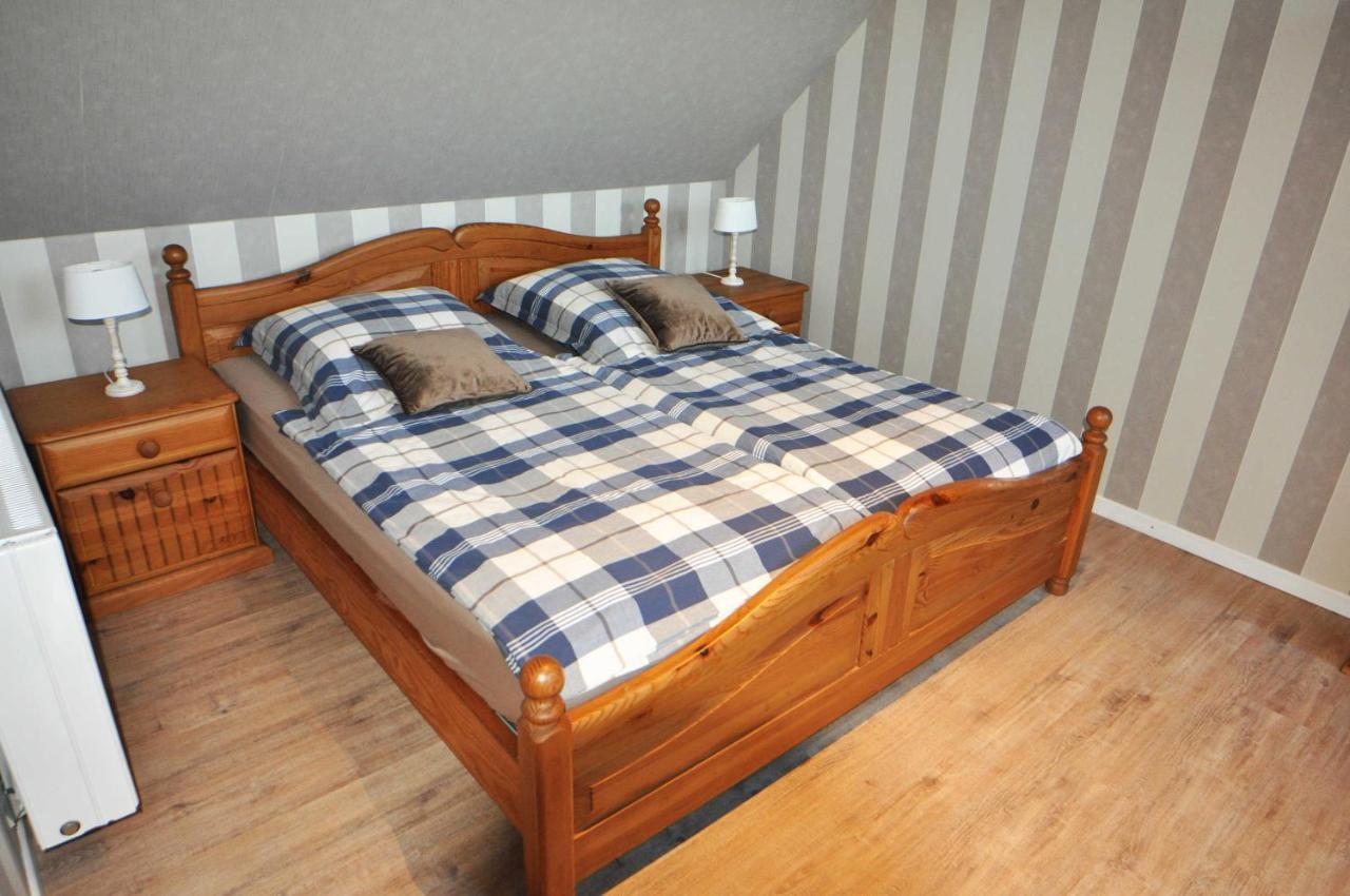 Ferienhaus Adamla, 65319 Moormerland Екстериор снимка